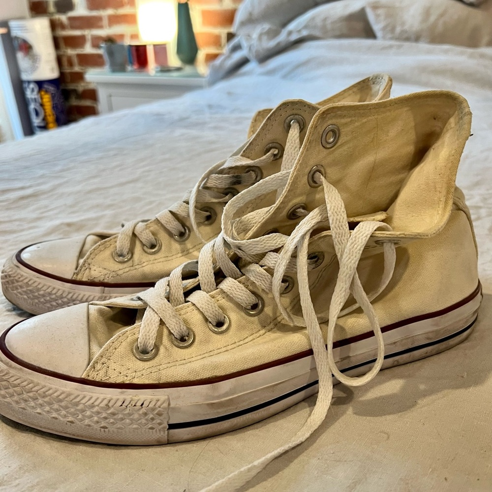 Off-White Converse High Tops — Size 9